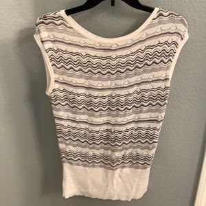 White House Black Market knit top